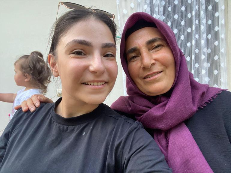 Spina bifida'dan başarıya doğru: Annem sırtında taşıdı, hayata tutundum 3 Spina bifida'dan başarıya doğru: Annem sırtında taşıdı, hayata tutundum