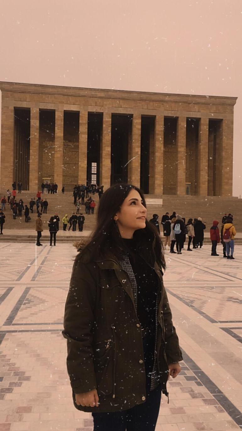 Spina bifida'dan başarıya doğru: Annem sırtında taşıdı, hayata tutundum 5 Spina bifida'dan başarıya doğru: Annem sırtında taşıdı, hayata tutundum