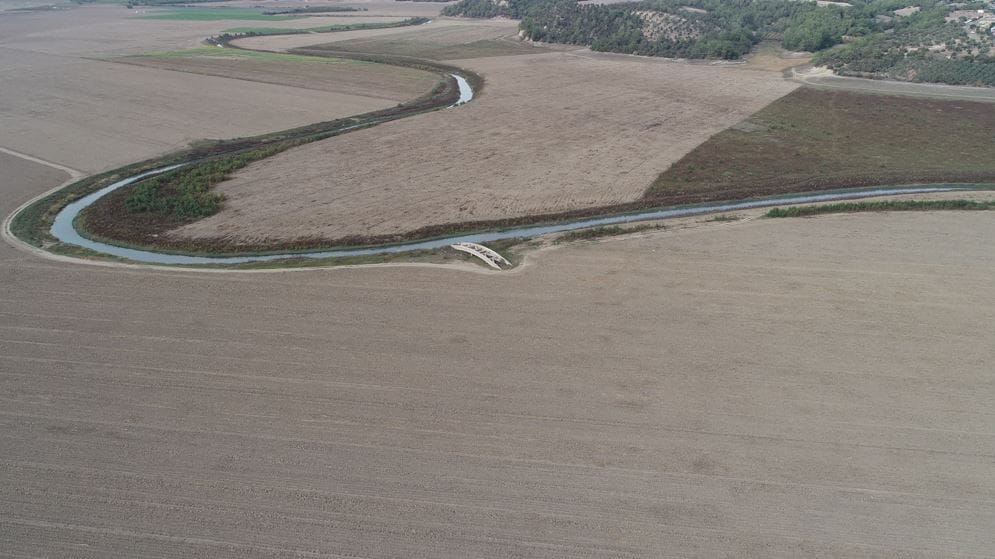 Suların Çekilmesiyle Tarihin Gizli Hazinesi: Eski Köprü Gün Yüzüne Çıktı