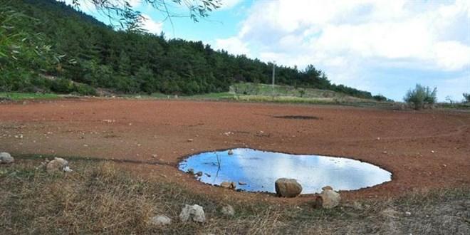 Sülüklü Göl: Bu Yıl Suyunu Kaybeden Doğanın Gizemi