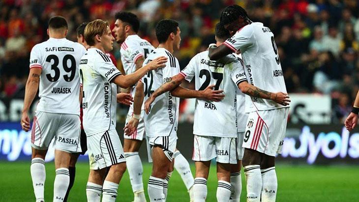 Süper Lig’de Beşiktaş’ın sonbahar laneti! Rakiplerinin gerisinde kaldı