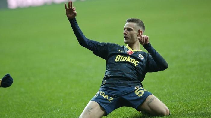 Szymanski'nin Beşiktaş-Fenerbahçe Maçı Öncesi Şaşırtan Hamlesi! Son Dakika!