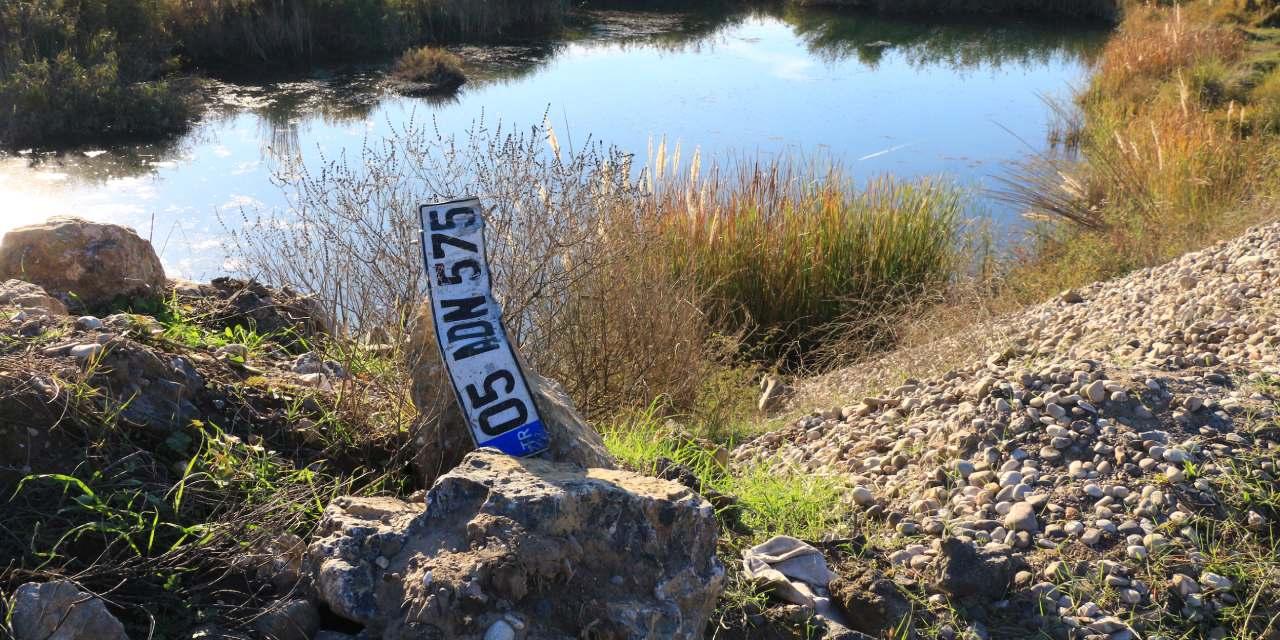 Tokat’ta Ehliyetsiz Sürücünün Gölete Düşme Kazası