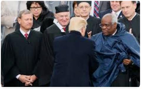 🏛️ Trump’ın Tarife Yetkisi Üzerine Kritik Bir Dava Yüksek Mahkeme’de Değerlendiriliyor