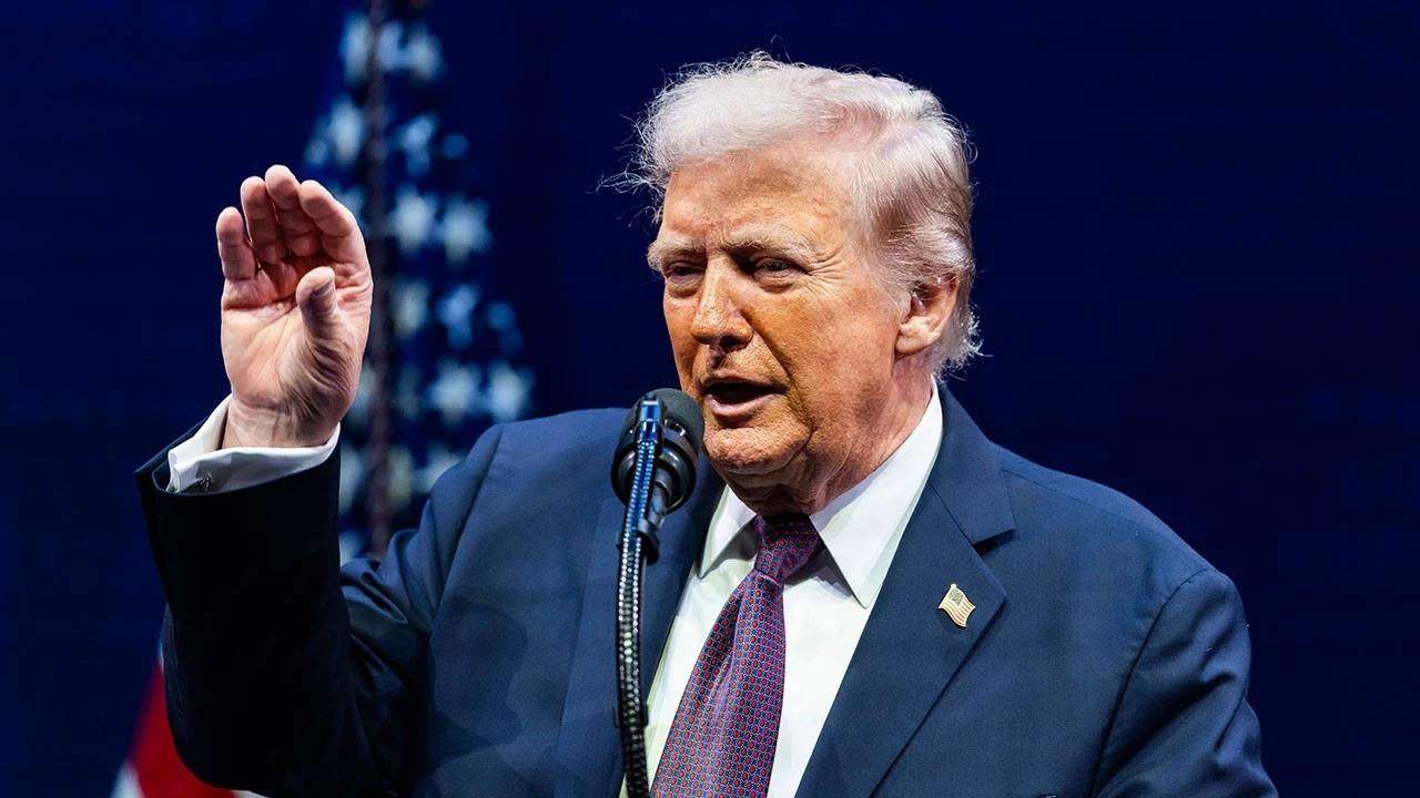 Trump’tan Nijerya’ya yardımları kesme ve askeri saldırı yapılabileceği uyarısı