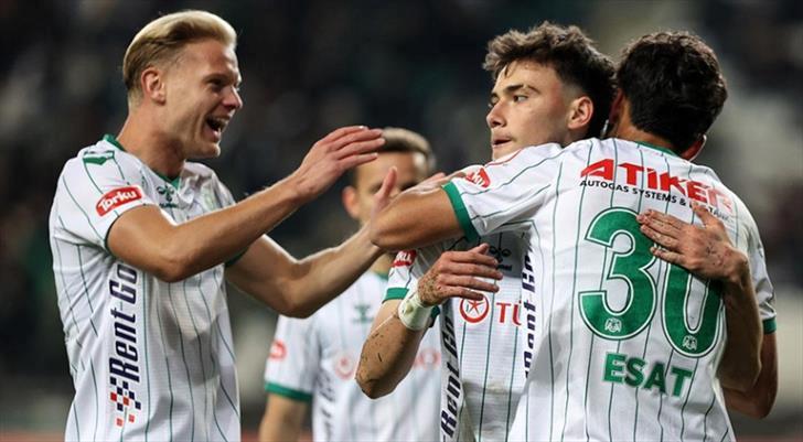 Tümosan Konyaspor: İç Sahada Zirveye Yolculuk Başlıyor!
