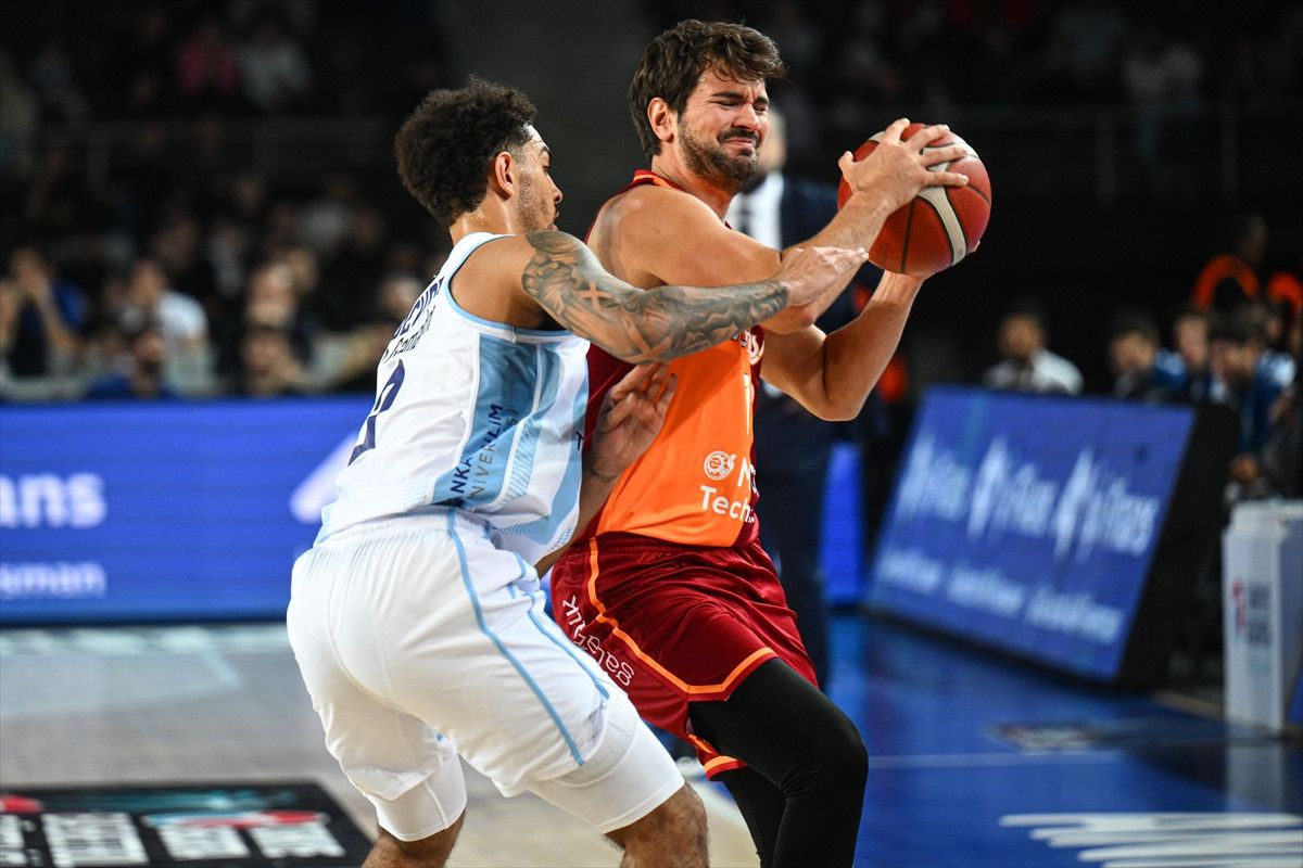 Türk Telekom, Galatasaray'ı Tarihi Bir Mücadeleyle Yendi