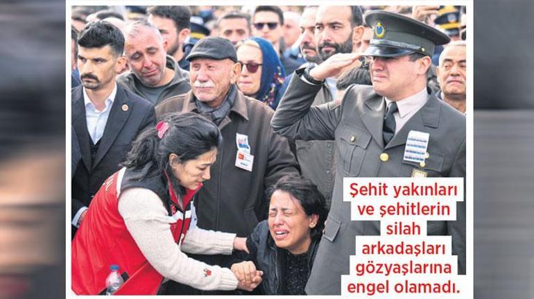 Türkiye şehitlerini uğurladı 3 Türkiye şehitlerini uğurladı