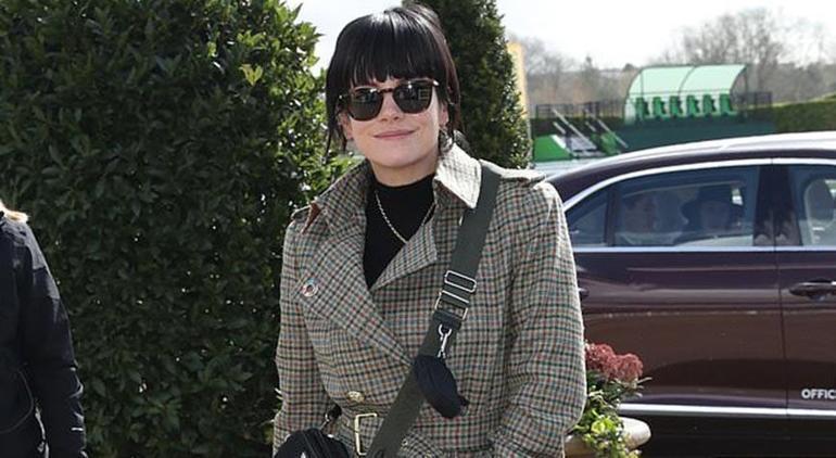 Ünlü oyuncu üye olduğu arkadaşlık uygulamasından atıldı!