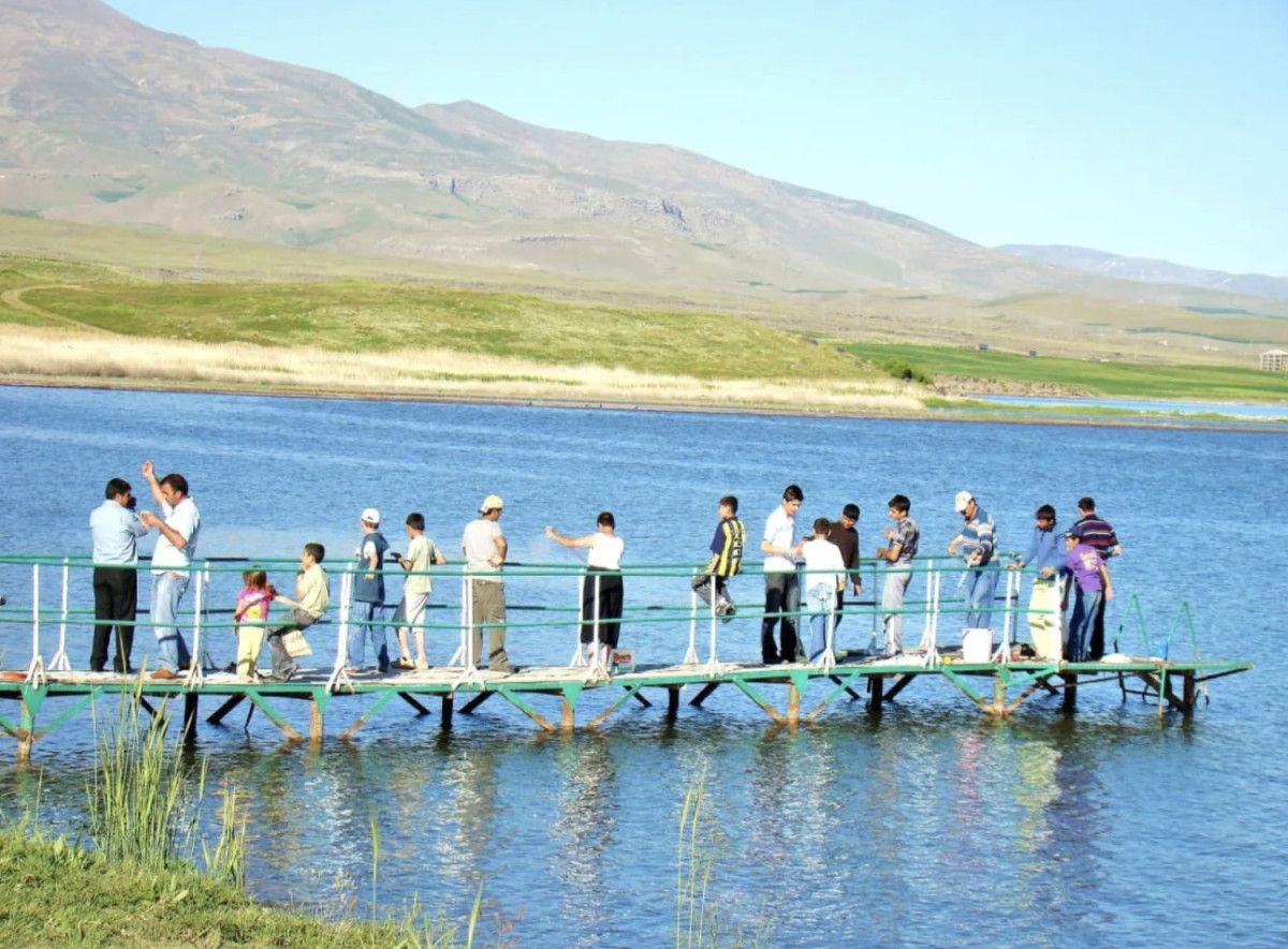 Van Gölü'ndeki Çekilme Anları: Fotoğraflarla Belgelendi