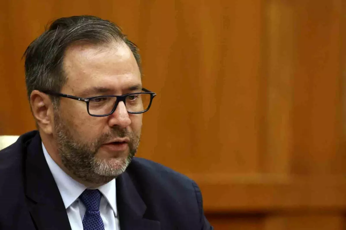 Venezuela Dışişleri Bakanı, Trump’ın Hava Sahası Açıklamalarını Kınadı