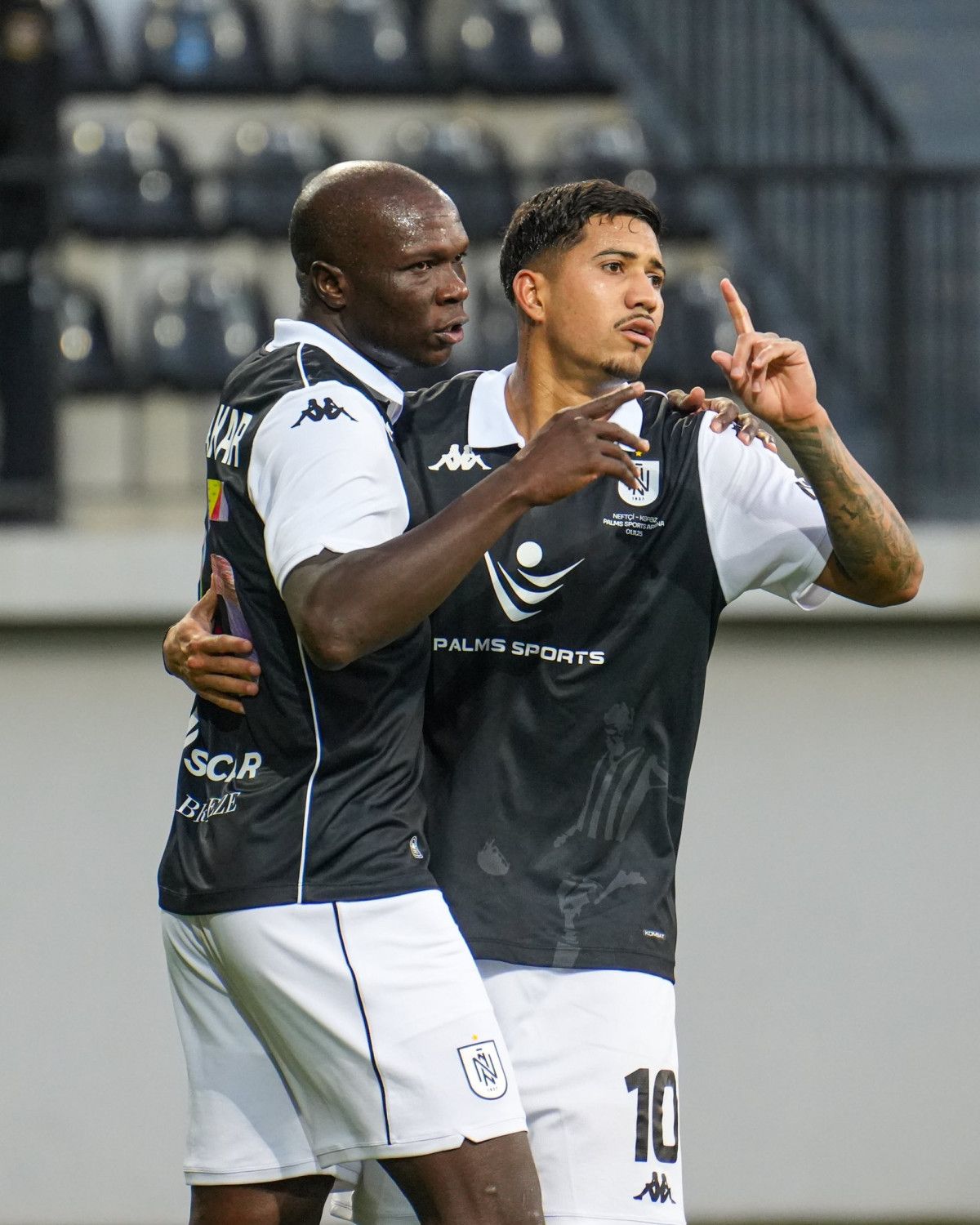 Vincent Aboubakar, Azerbaycan'da Gollerine Devam Ediyor: Futbolun Yıldızı Sahalarda 2 Vincent Aboubakar, Azerbaycan'da Gollerine Devam Ediyor: Futbolun Yıldızı Sahalarda