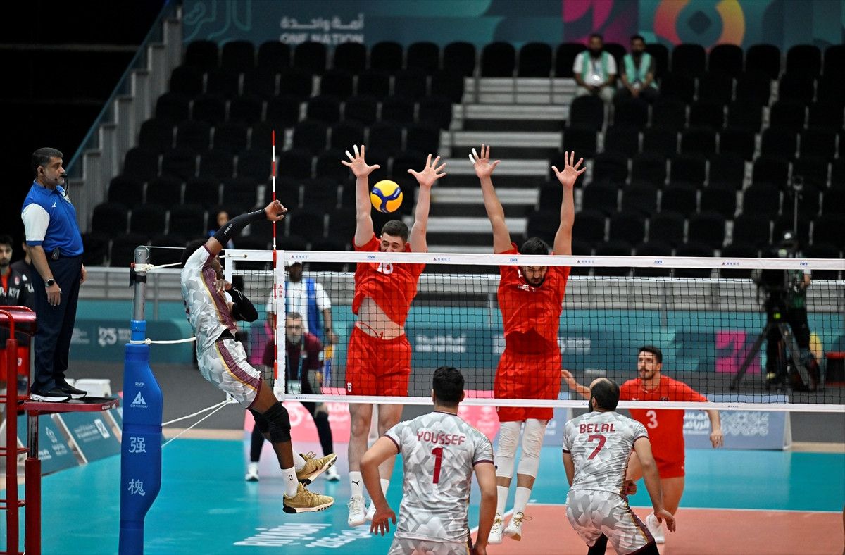 Voleybolda Tarihi An: Erkek Milli Takımımız Katar'ı Geride Bıraktı!