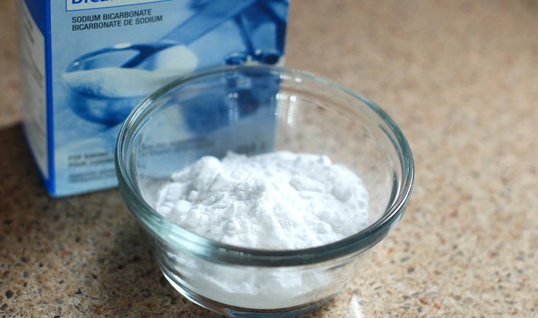 Yağ ve kir lekelerinden süratlice kurtulmanın tahlili: Fırın paklığında en tesirli 4 doğal sistem