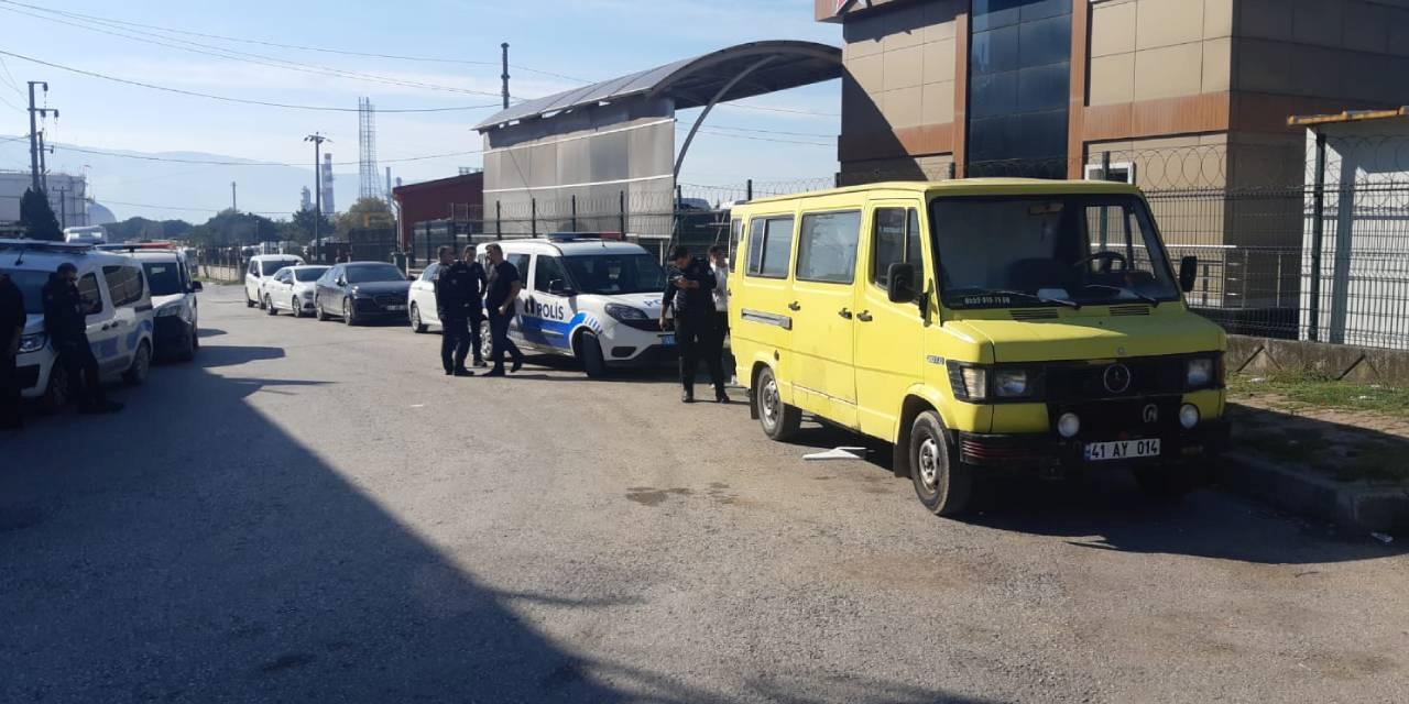 Yalnızlığın Karanlık Yüzü: 7 Yıldır Minibüste Hayat Savaşını Veren Adamın Acı Hikayesi