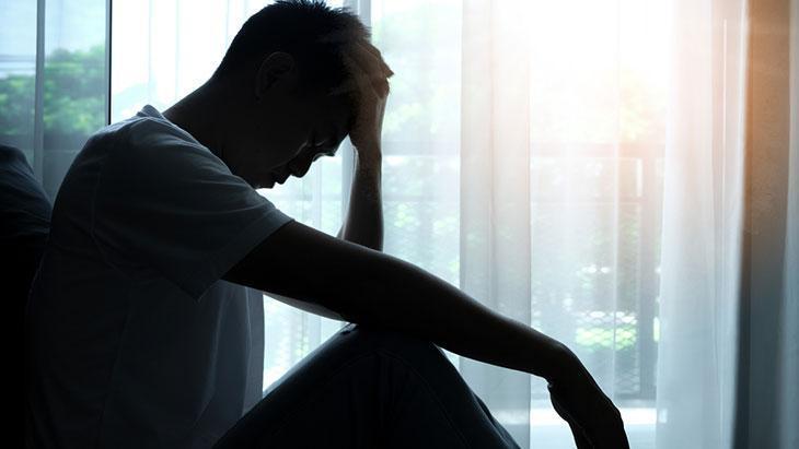 Yalnızlık üretkenliği artırabilir ama doz önemli! Azı karar, çoğu zarar