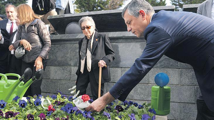 Yarış başkanlıkta değil, çarşafta