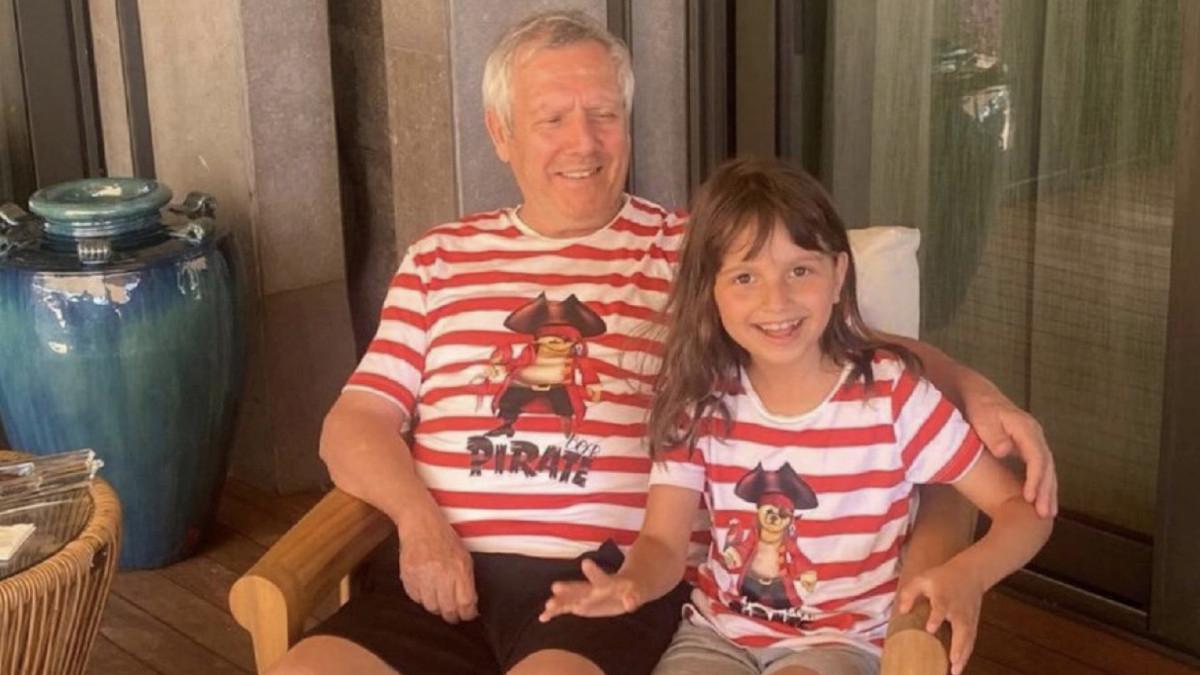 Yaz Yıldırım’ın Babası Aziz Yıldırım’a Özel Doğum Günü Kutlaması!