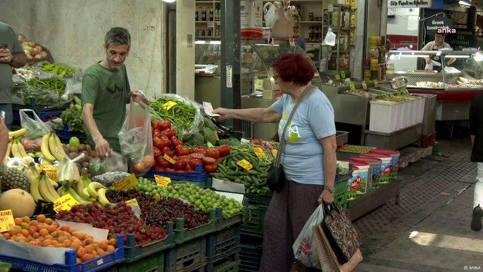 Yeni yılda vergi ve harçlara ne kadar zam geliyor?