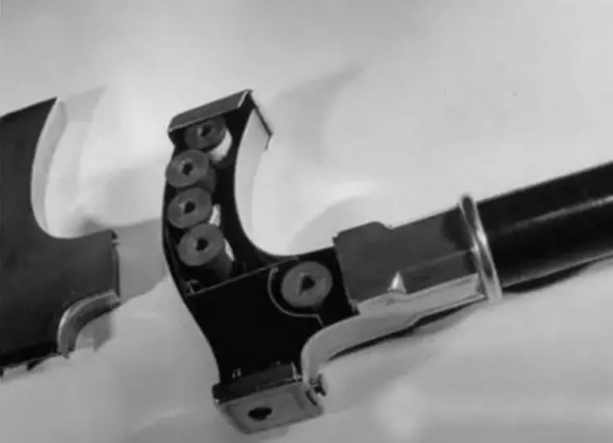 Yenişehirli Ümit'ten Casusluk Dünyasına Dair İlginç Gözlemler 3 Yenişehirli Ümit'ten Casusluk Dünyasına Dair İlginç Gözlemler