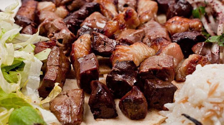 Yumuşacık Arnavut ciğerinin sırrı: Bu malzemede bekletin! Dışı çıtır nefis lezzet 4 Yumuşacık Arnavut ciğerinin sırrı: Bu malzemede bekletin! Dışı çıtır nefis lezzet