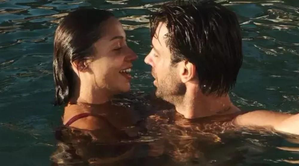 Zeynep Bastık ve Serkay Tütüncü çiftinden yeni romantik kare