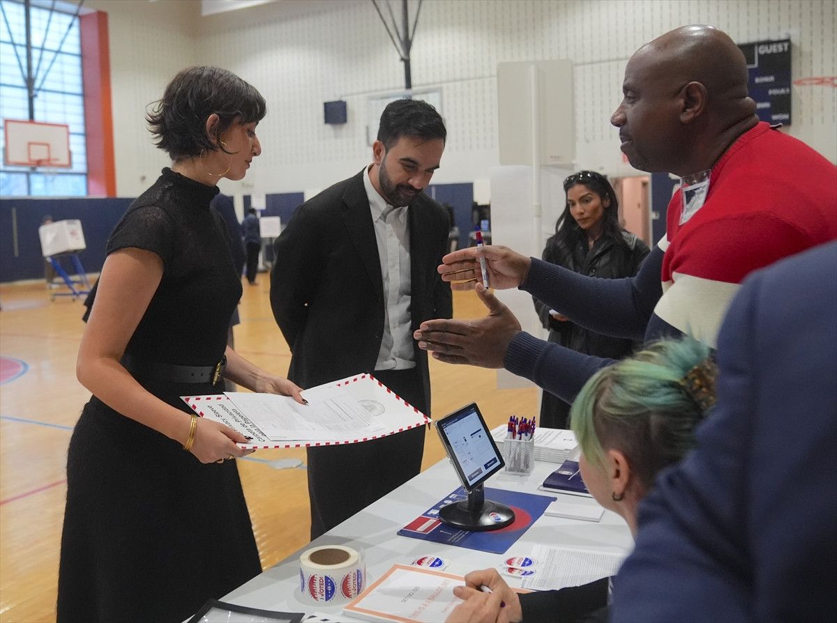 Zohran Mamdani: New York Seçiminde Trump ve İsrail Lobisine Karşı Çarpıcı Bir Zafer! 1 Zohran Mamdani: New York Seçiminde Trump ve İsrail Lobisine Karşı Çarpıcı Bir Zafer!