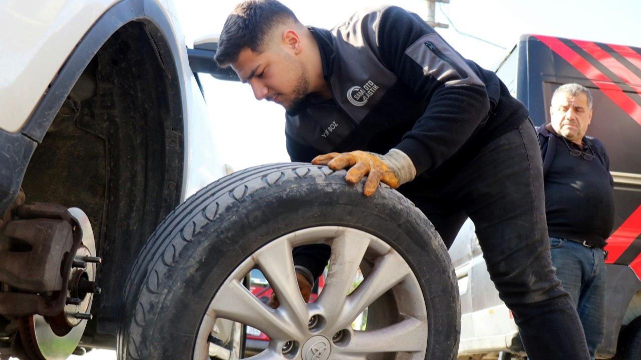 Zorunluluk bugünden itibaren başladı: Lastik değiştirme ücretleri ne kadar?