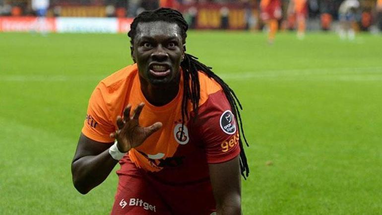 Bafetimbi Gomis'ten Kadıköy cevabı! 'Fenerbahçe'den Nesyri'yi alırım'