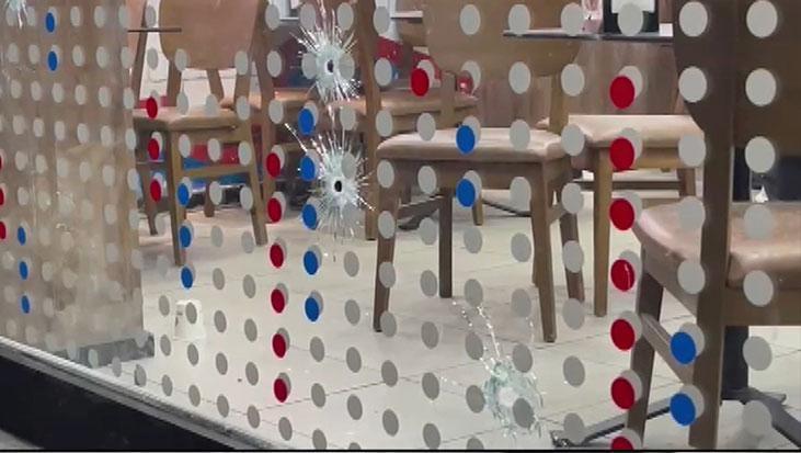 Bursa’da pizza dükkanına silahlı saldırı