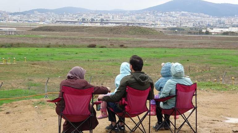 İstanbul'da sosyal medyayı sallayan manzara: Elinle taş atsan vuracaksın gibi 2 İstanbul'da sosyal medyayı sallayan manzara: Elinle taş atsan vuracaksın gibi