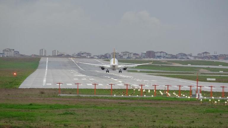 İstanbul'da sosyal medyayı sallayan manzara: Elinle taş atsan vuracaksın gibi 3 İstanbul'da sosyal medyayı sallayan manzara: Elinle taş atsan vuracaksın gibi