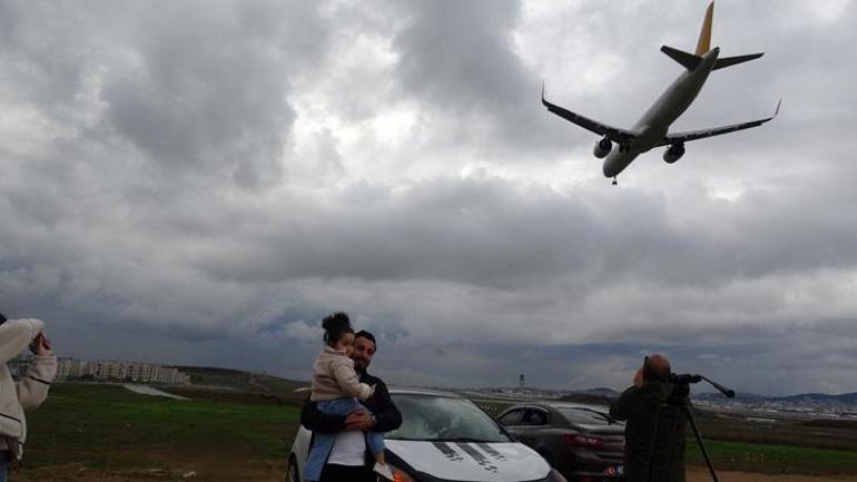 İstanbul'da sosyal medyayı sallayan manzara: Elinle taş atsan vuracaksın gibi 4 İstanbul'da sosyal medyayı sallayan manzara: Elinle taş atsan vuracaksın gibi