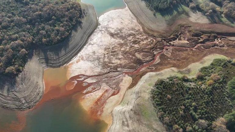 İstanbul’un en korkunç görüntüsü! Ömerli Barajı'nda su bitti