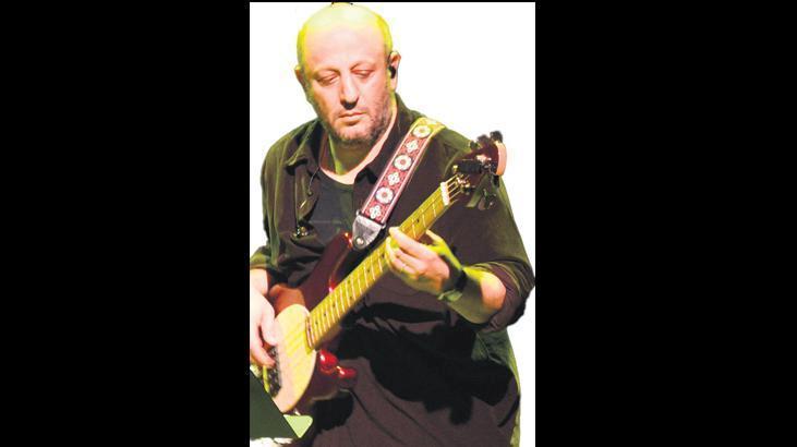 Sahnede ünlüler geçidi